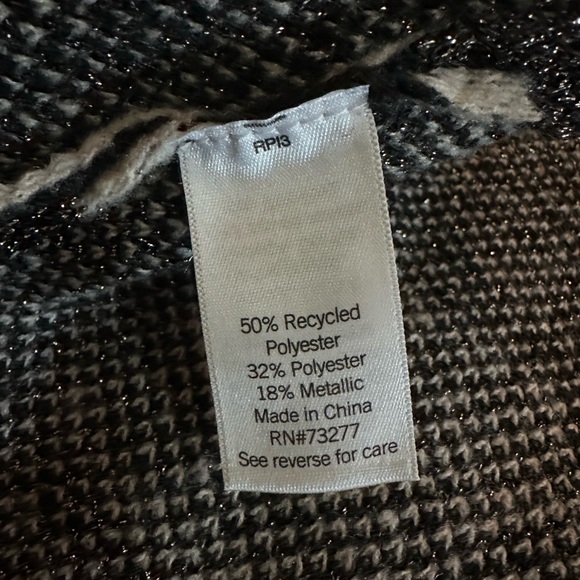 NWT - Women's Nine West Clean Collar
Coatigan Sweater Cardigan Camouflage 1X - Picture 4 of 6